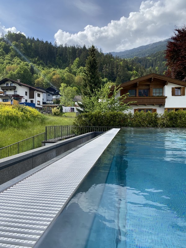 Hotel Schwarzbrunn 4