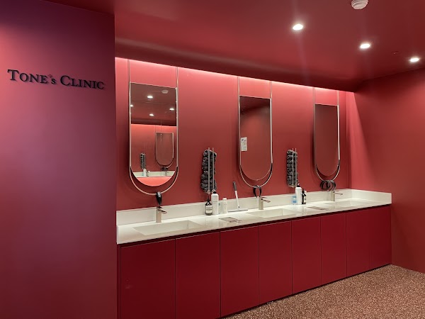 톤즈의원 명동 ㅣ Tone's Clinic Myeongdong ㅣ トンズクリニック明洞 ㅣ 東姿診所 明洞店