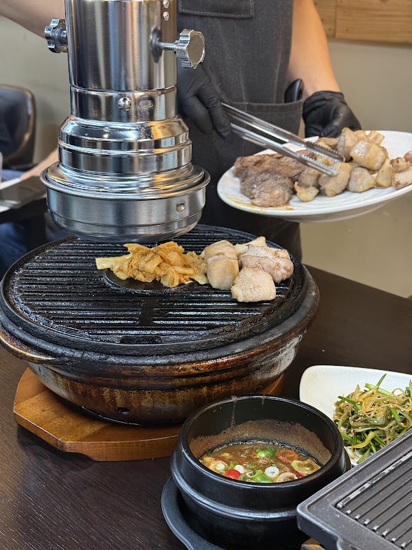 Damongjib Sinnonhyeon Main Branch 3