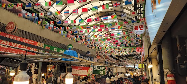 Dongdaemun Shopping Complex, Seoul 4