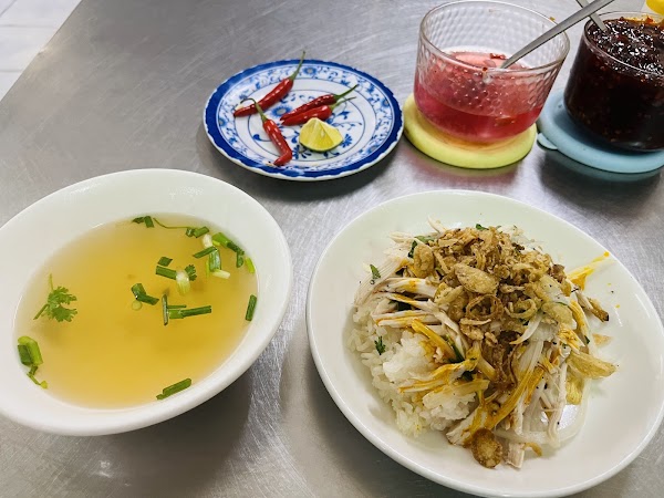 Xôi, Bún măng gà bà Vui 3