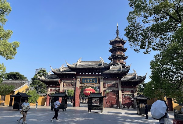 Longhua Temple 5