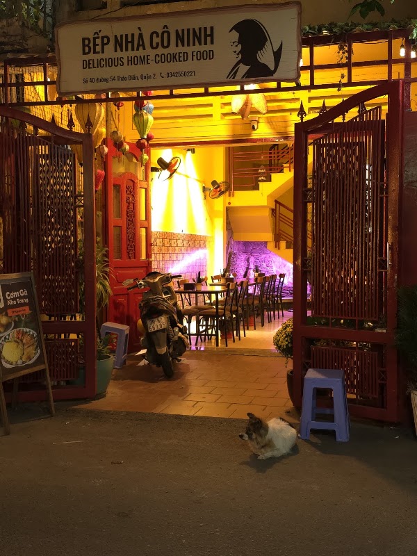 BẾP NHÀ CÔ NINH | QUÁN ĂN THẢO ĐIỀN