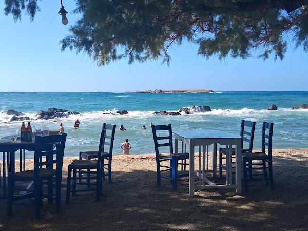 Tsalikis Seafood Restaurant 5
