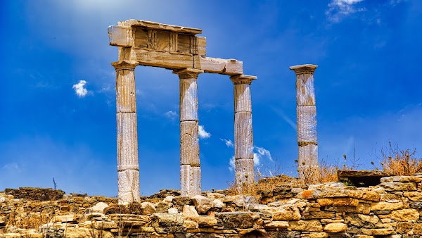 Delos 4