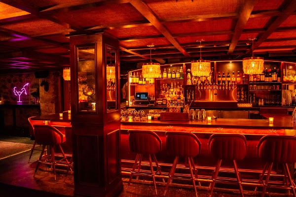 Polly's NYC 4