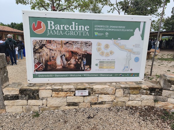 Jama - Grotta Baredine 3