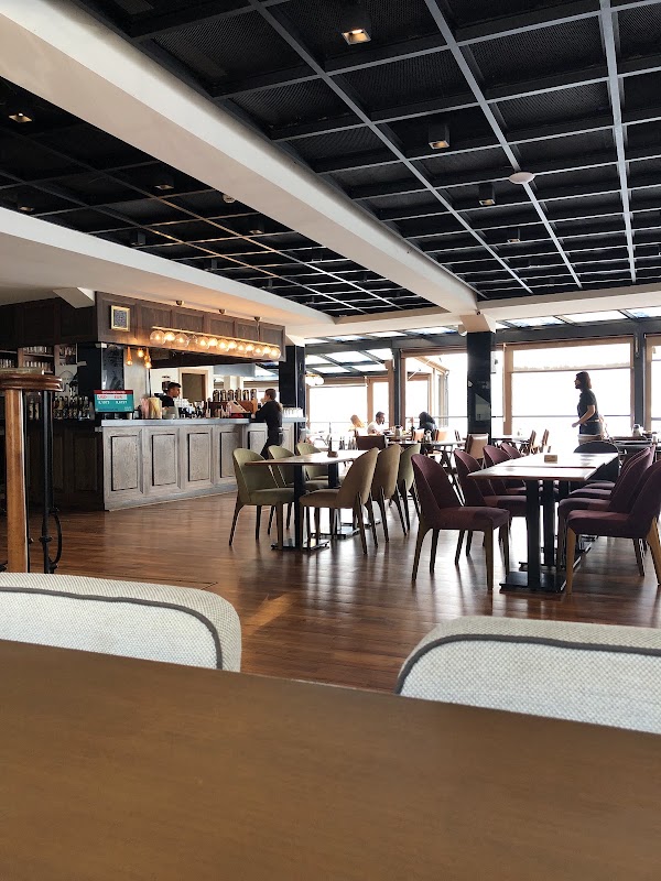 Oba Restaurant Cafe