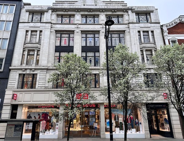 Uniqlo 5