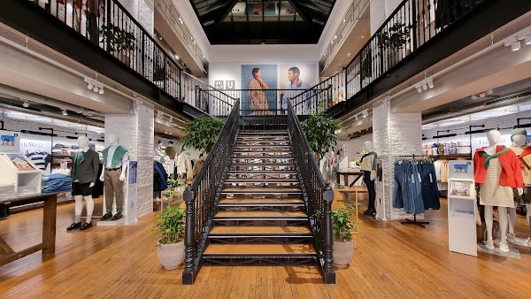 Uniqlo 4