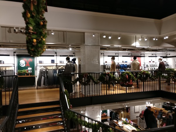 Uniqlo 2