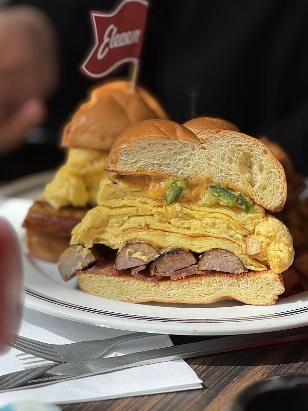 Eleven City Diner 4