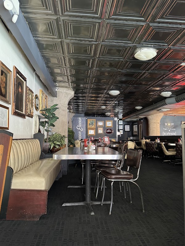 Eleven City Diner 2