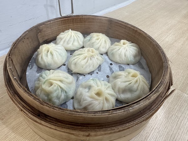 正好鮮肉小籠湯包 4