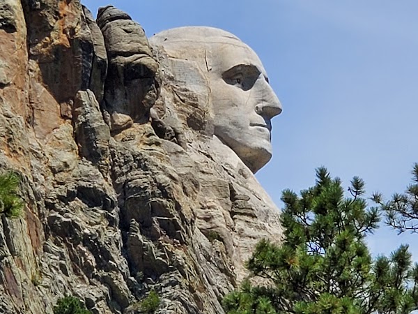 Mount Rushmore National Memorial 5
