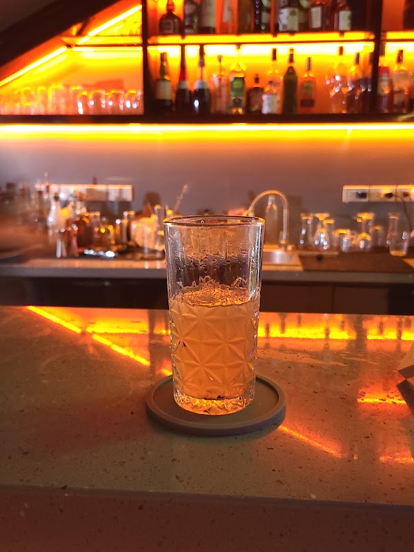 LESHI BAR