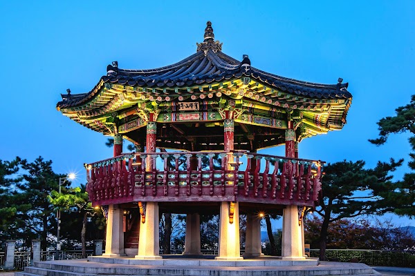 Eungbongsan Palgakjeong Pavilion 1