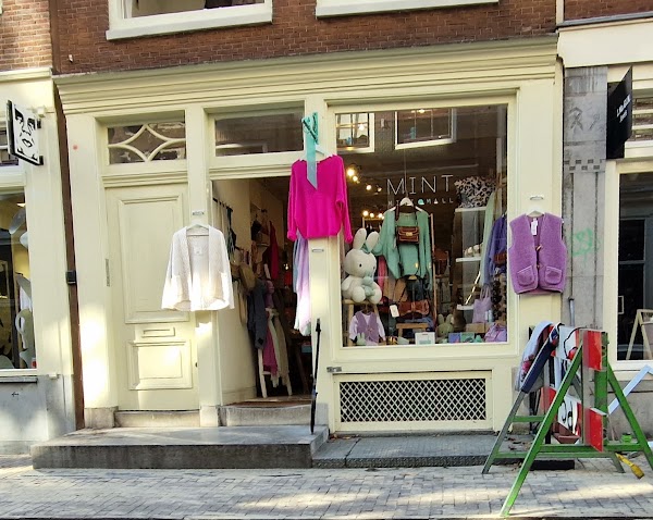 Mint Mini Mall 4