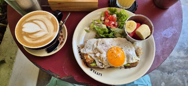 Little HaNoi Egg Coffee (Da Nang) 4