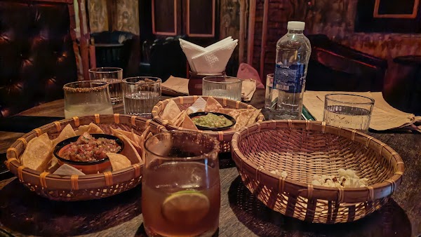 Mezcal Cocteleria [Cocktail Bar] 3