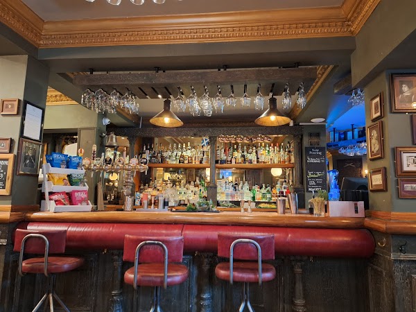 The Queens Arms 3