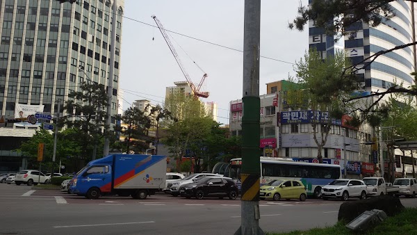 범내골역 3