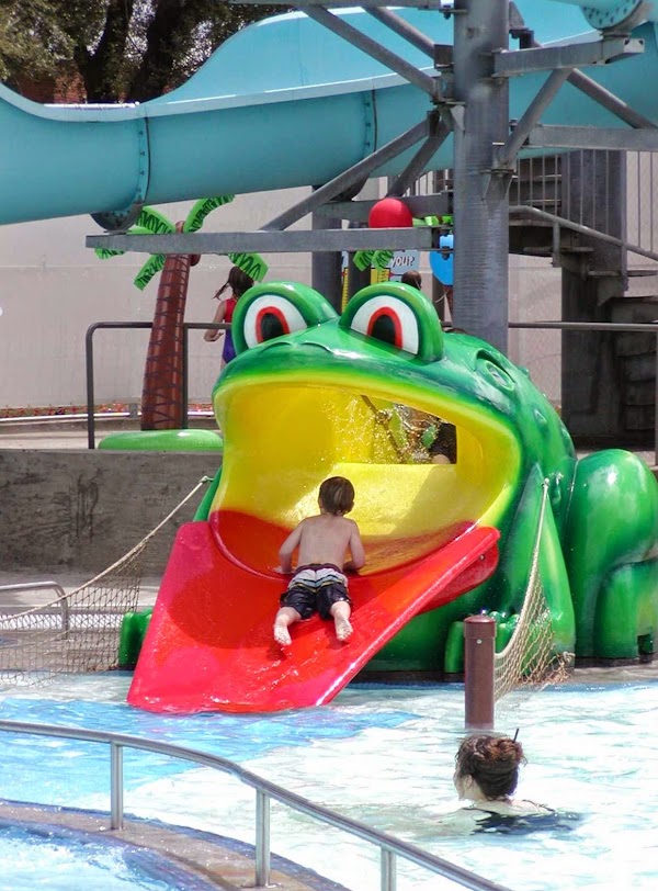 Ida B. Wells Outdoor Pool 4