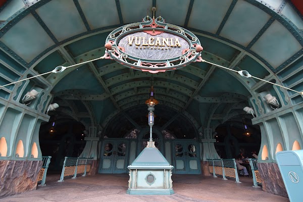 Vulcania Restaurant 2