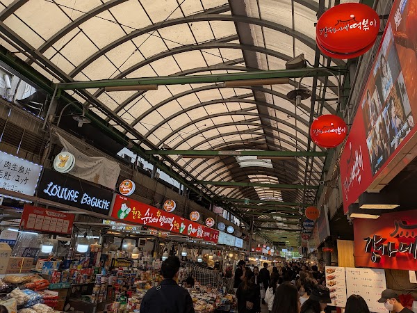 Gwangjang Market Chapssal Kkwabaegi (Glutinous Rice Twist) 5