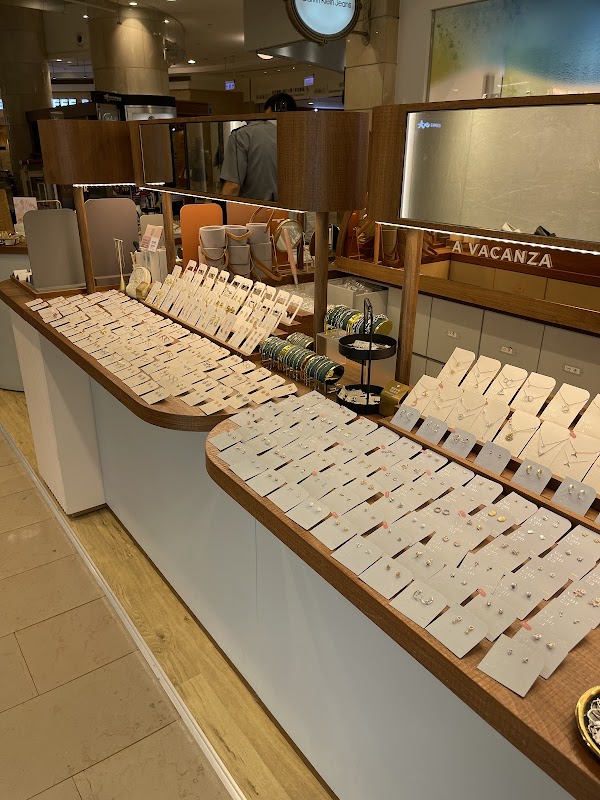 vacanza accessory 假期飾品-台北101專櫃 5