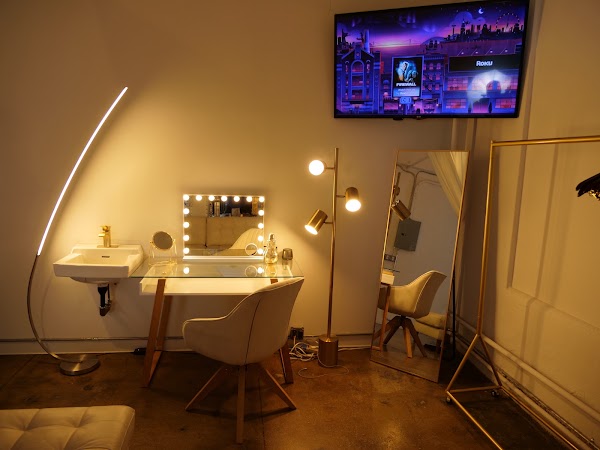 Lounge Studios 3