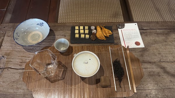 La.Kao Teahouse 3