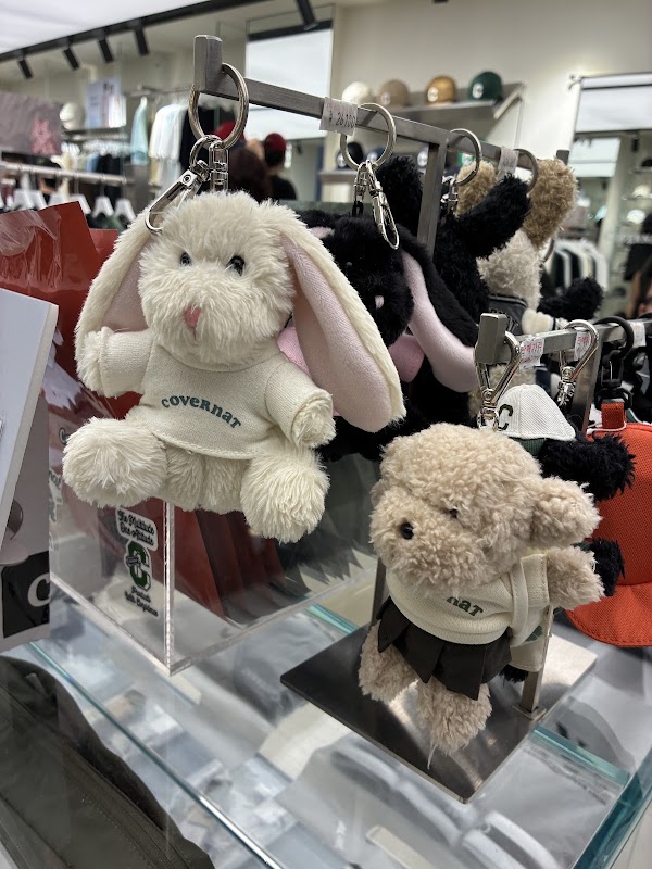 Covernat Myeongdong Flagship Store 3
