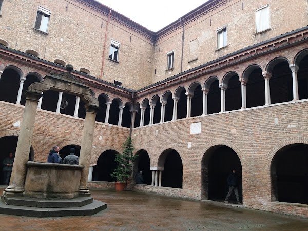 Piazza of Santo Stefano 3