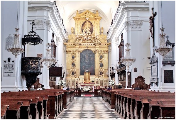 Church of the Holy Cross 5