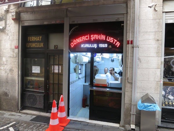 Dönerci Şahin Usta 3