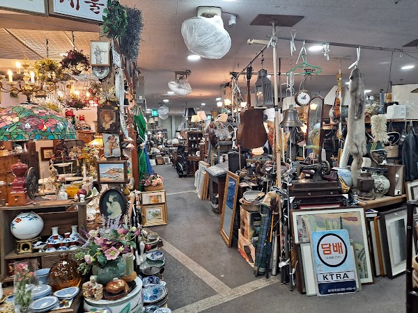 Seoul Folk Flea Market 2