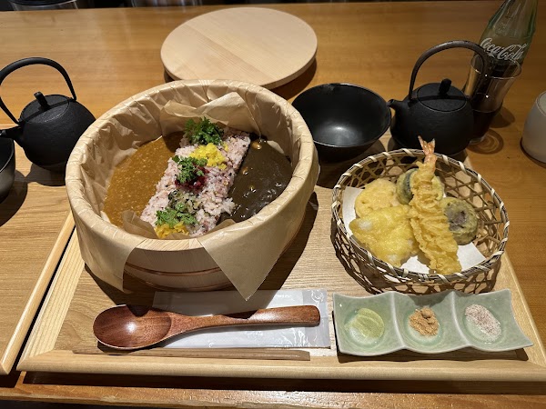curry & tempura koisus 3
