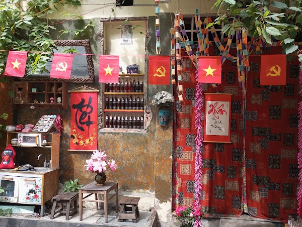 Lạc Café