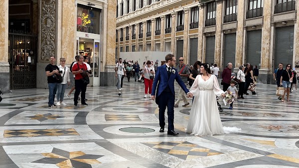 Galleria Umberto I 3