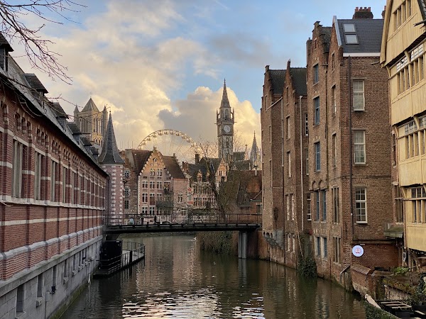 Hoofdbrug 5