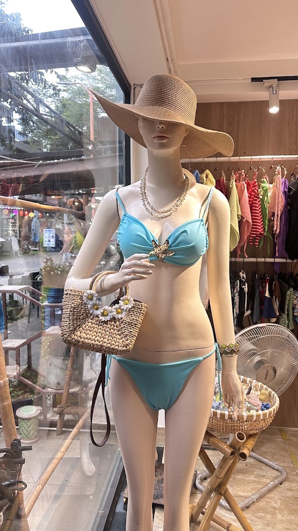 Mia Beach Shop Da Nang 4