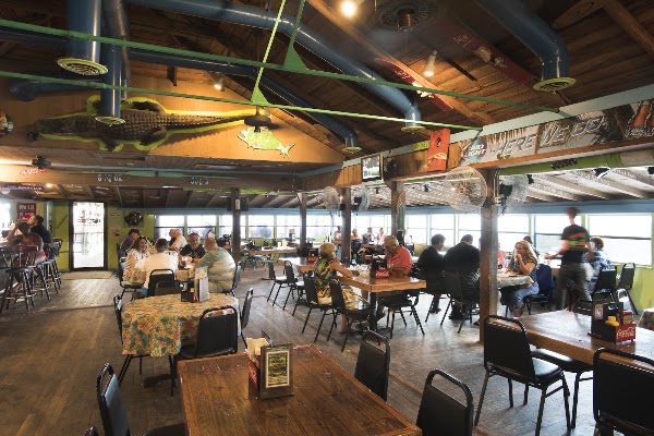 Gator Joe's Beach Bar & Grill 1