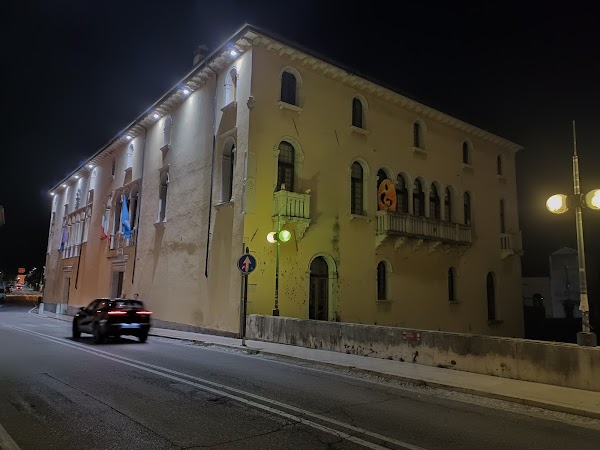 Palazzo Ragazzoni