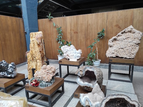 Earth and People National Museum 3