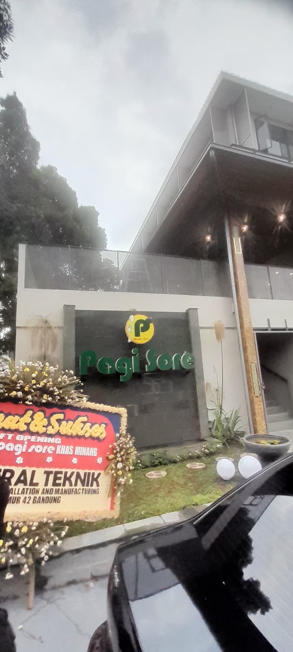 RM. Pagi Sore Bandung, dago