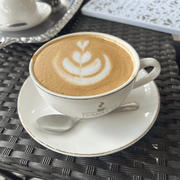 Vanilla Espresso French Café 4
