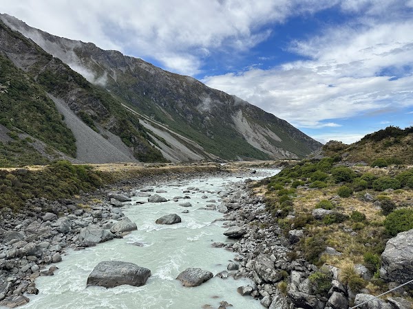 Hooker Valley track 4