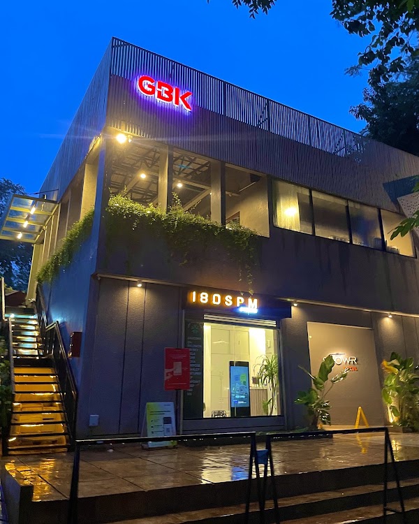 Toko Kopi TUKU - GBK, Senayan 1