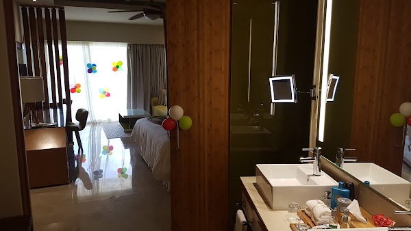 Dreams Onyx Resort & Spa 3